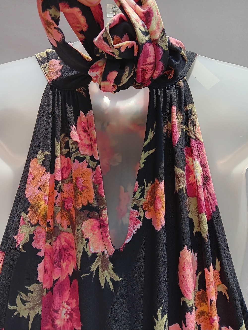 Lane Bryant Elegant Tie Halter Maxi Dress 18/20 As Seen On The Knot - Picture 7 of 13